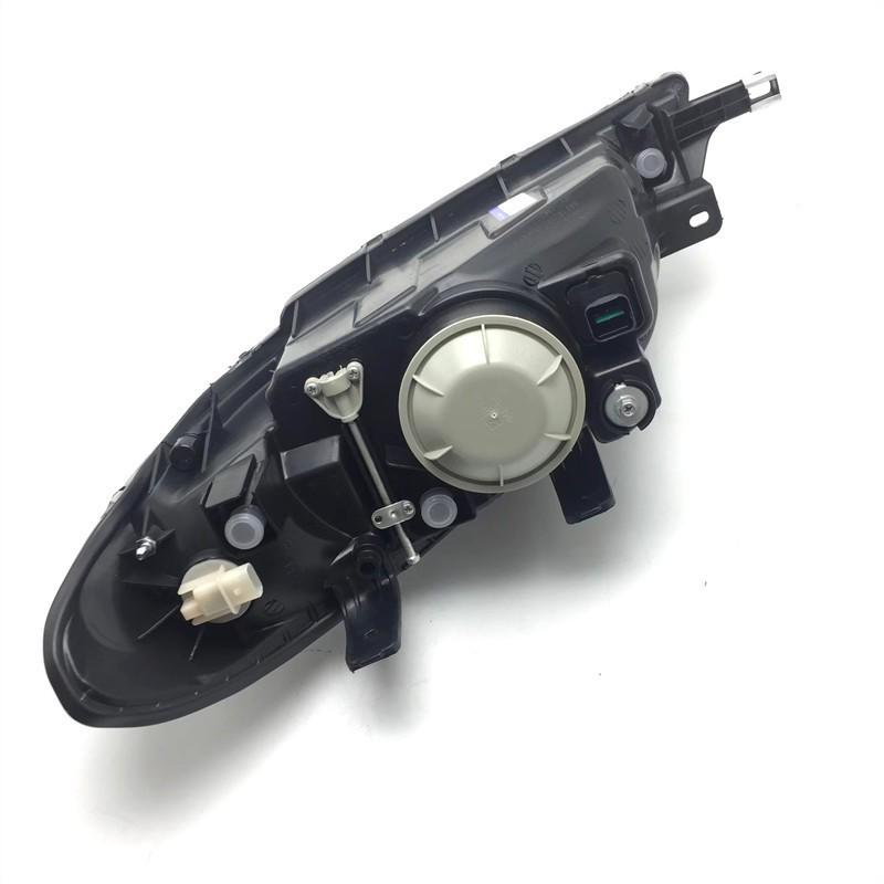 Сборка фары хэтчбека Buick Excelle HRV - Замена переднего освещения