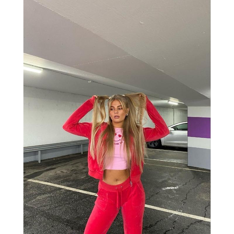 Ladies' Sports and Leisure Gold Velvet Set