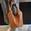 Korean Lazy Wind Underarm Tote Bag 2025 New Women's Bag Large Capacity Retro Shoulder Bag Fashion Commuter Bag