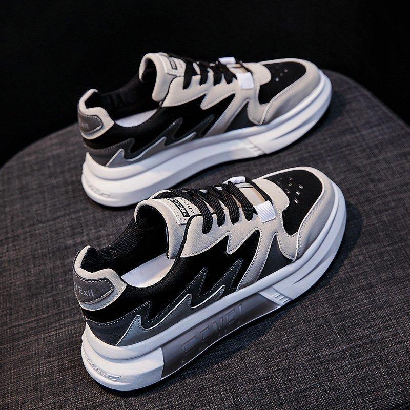 Папины кроссовки детские 2025 весна новые спортивные маленькие белые туфли платформа маффин универсальные повседневные кеды женские ins тренд