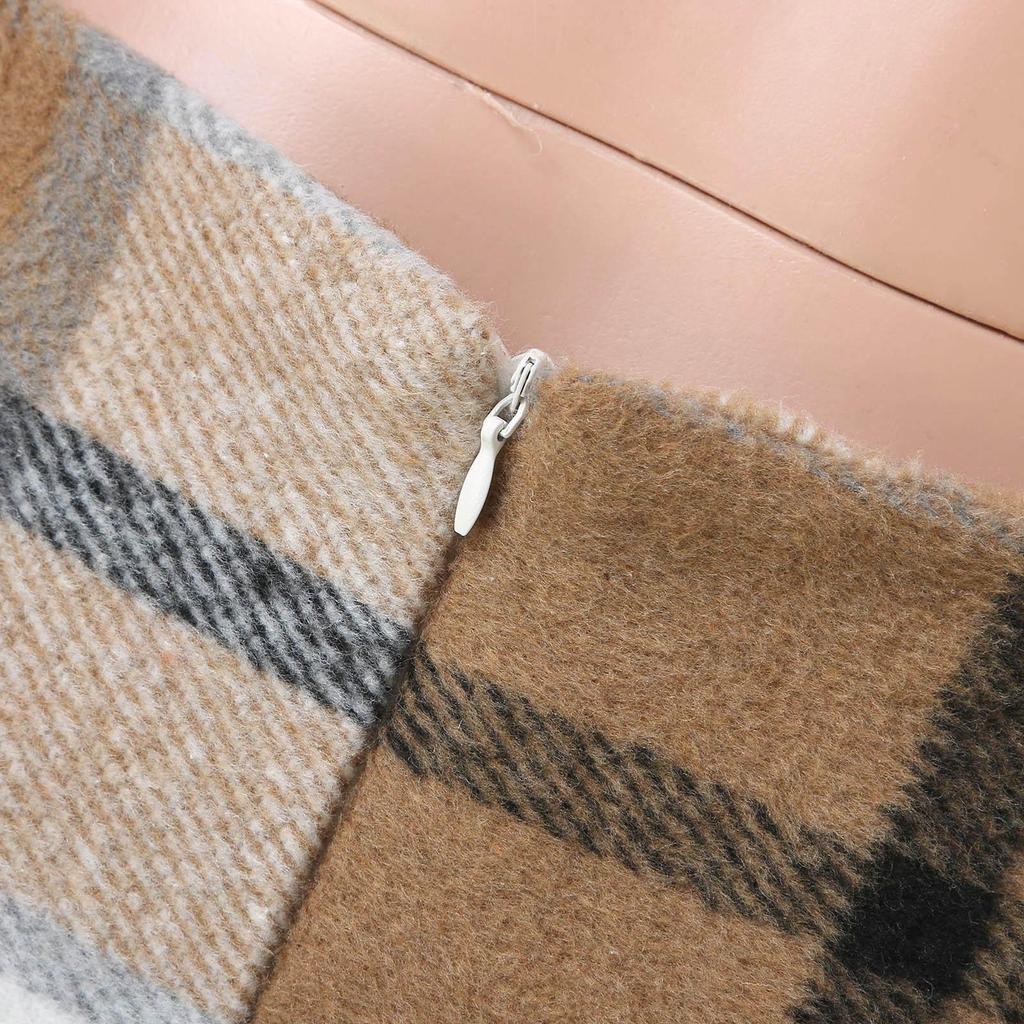 High-Waisted Women's Plaid Pencil Skirt - Knee-Length Wool Skirt for Autumn and Winter