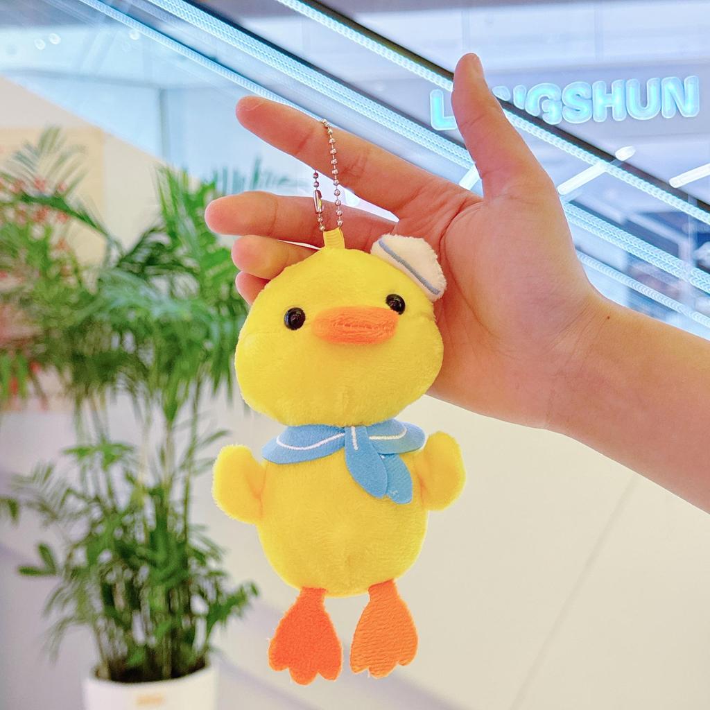 Плюшевый брелок в виде темно-синей утки: Милый шарм-кукла в шарфе для сумки