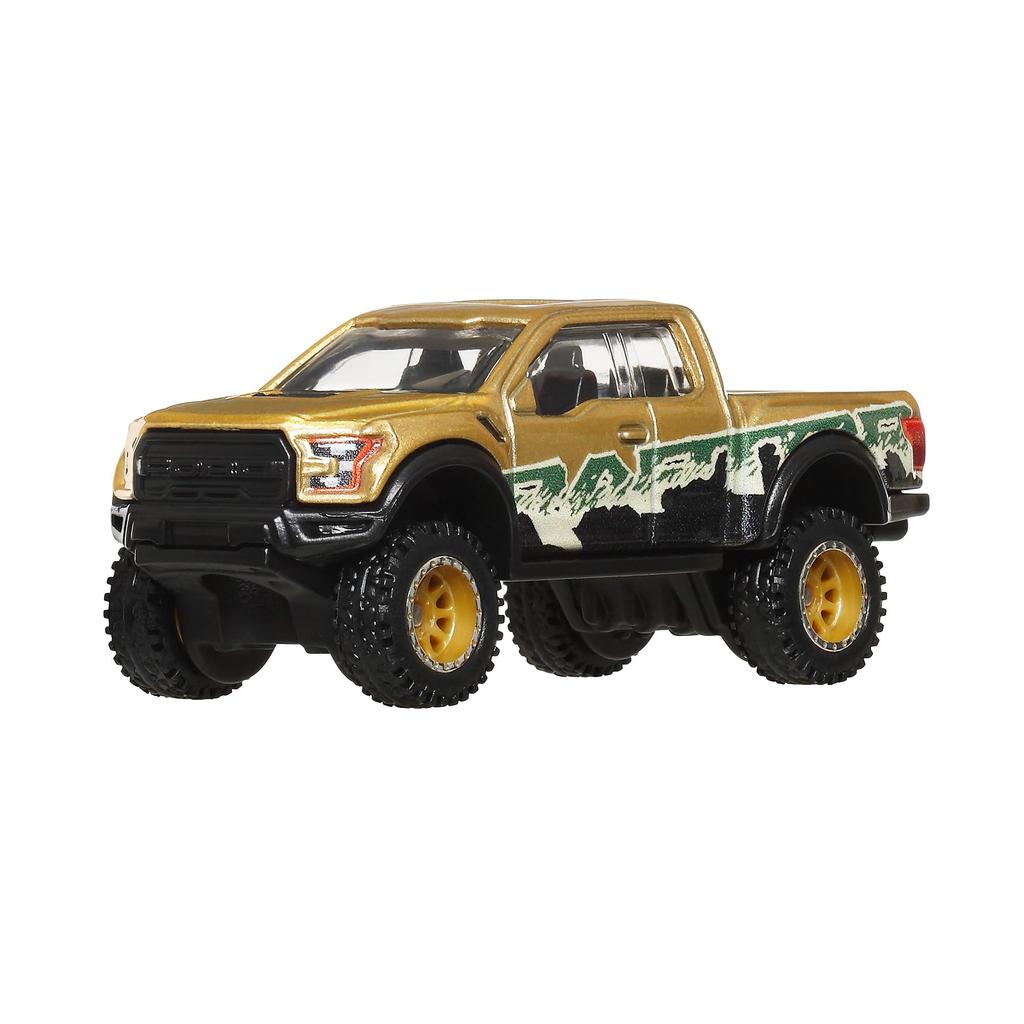 Hot Wheels Car Culture 2017 Ford F150 Raptor Vehicle for Ages 3 and Up Off-Road Toy, Gold, JBK70,