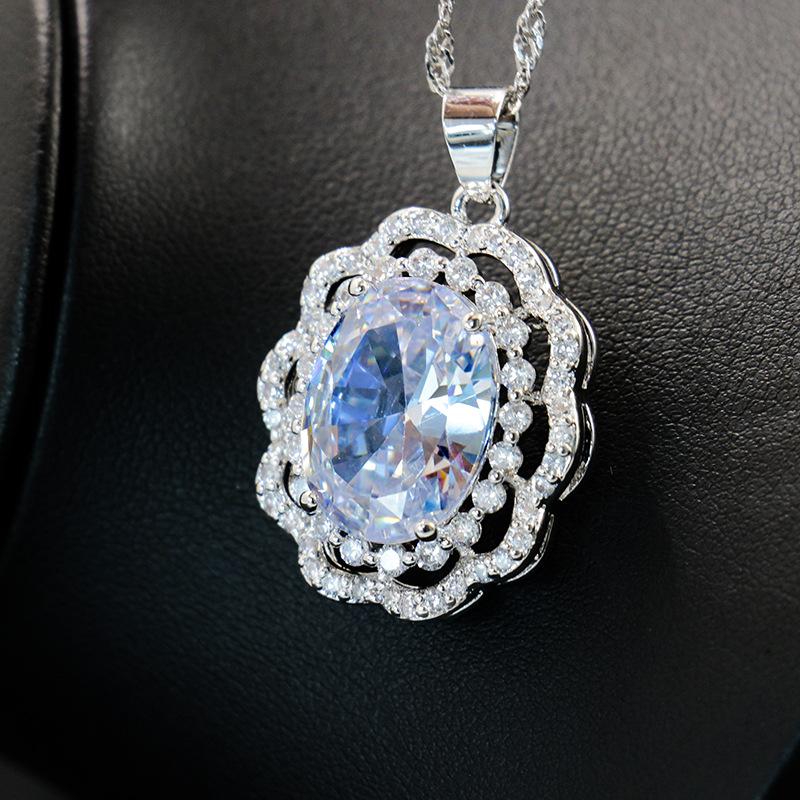 Овальное цирконовое ожерелье для женщин, универсальная высококачественная цепочка Sense Matching для женщин с подвеской из большого драгоценного камня