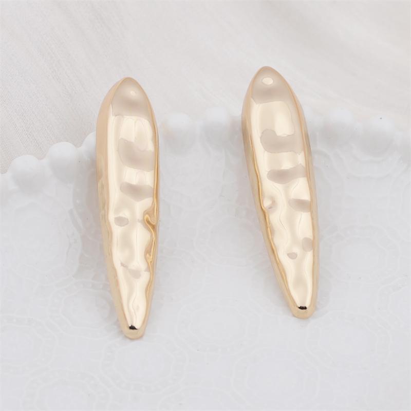 Необычные серьги-гвоздики золотистого цвета с текстурой молотка для женщин и девушек, в корейском стиле, с эстетикой любви, минималистичные украшения для повседневной жизни