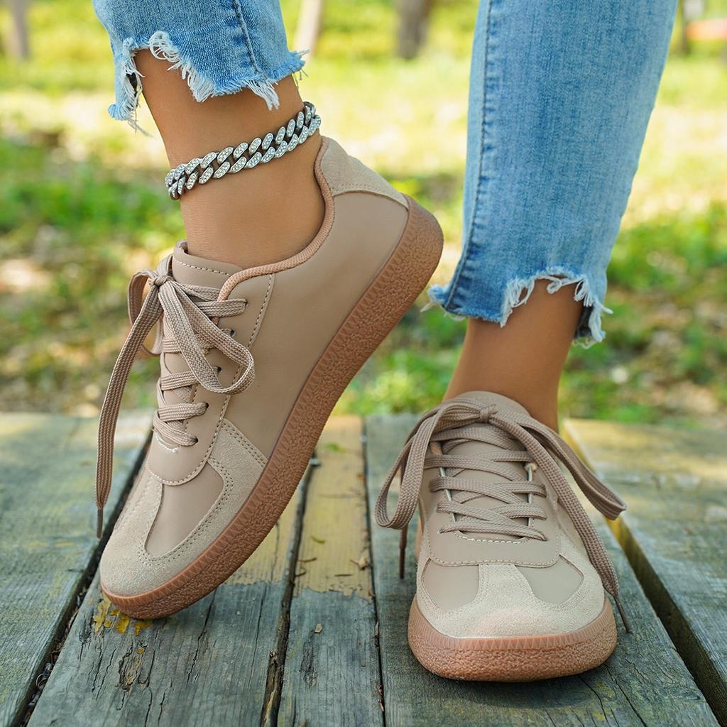 Women Casual Leather Sneakers Silver Lace-Up Athletic Flats Woman Non-slip Sports Breathable Tennis Running Shoes Baskets Femme