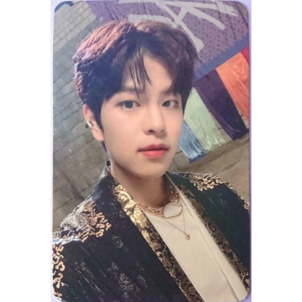 Stray Kids ОФИЦИАЛЬНАЯ ФОТОКАРТОЧКА ALBUM NOEASY