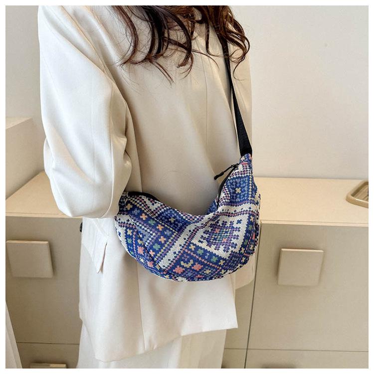 2023 Женская этническая шерстяная ретро сумка-пельмень через плечо - Универсальная и модная