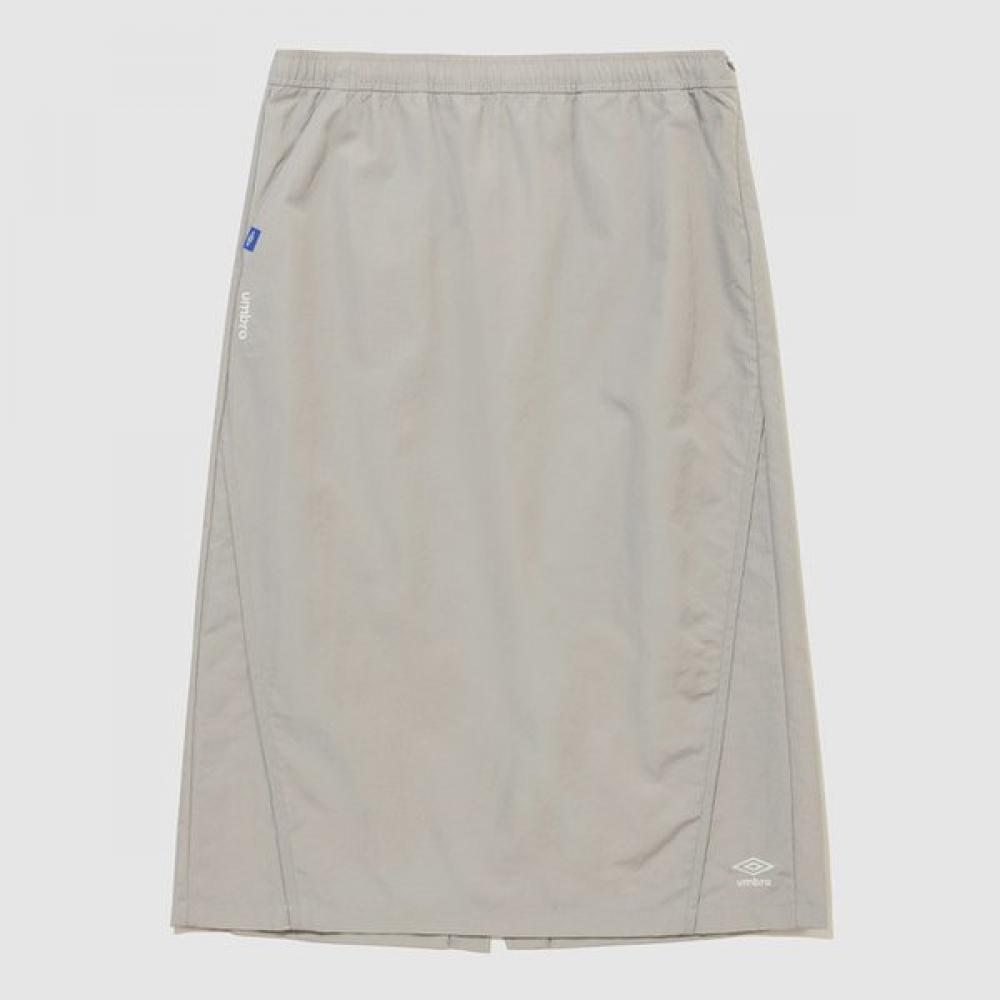 Umbro Women S Track Woven Skirt ur122cSk11