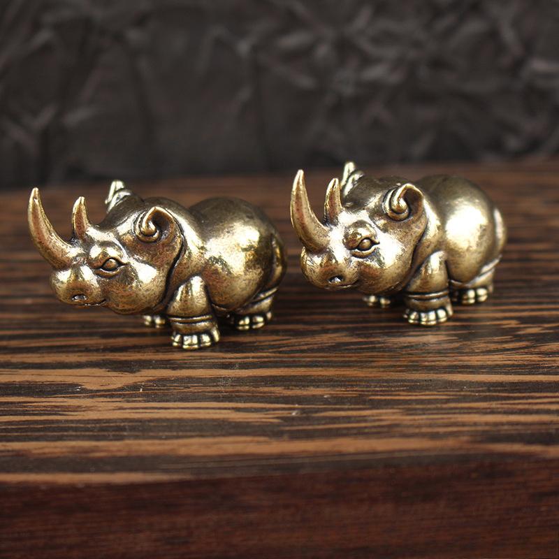 Copper Rhinoceros Figurines Home Decor Retro Brass Animal Ornaments Keyrings Holder Pendants Lucky Desk Decorations Accessories