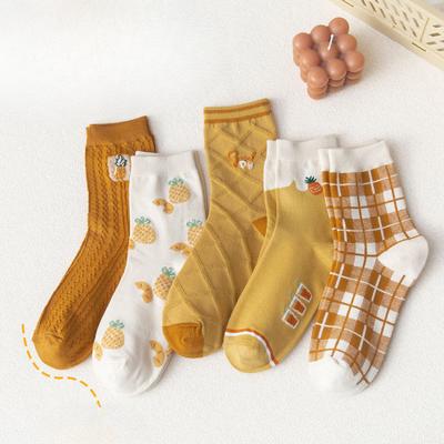 Желтые женские носки до середины икры для осени и зимы, дышащие носки из крученого хлопка, корейские мультяшные носки с ананасами