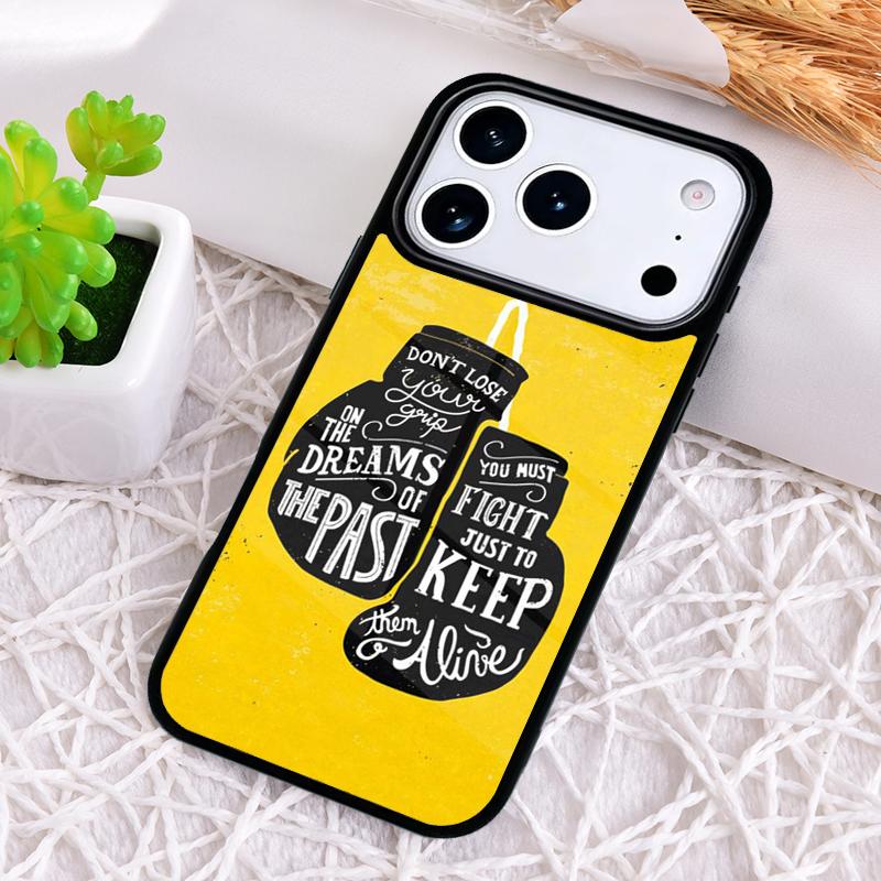 Боксерские перчатки, висящие на стене, Чехол для телефона для iPhone 17 Air 16 15 11 12 14 13 Pro Max Ударопрочный чехол