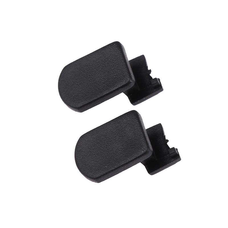 Черная резиновая крышка батарейного отсека