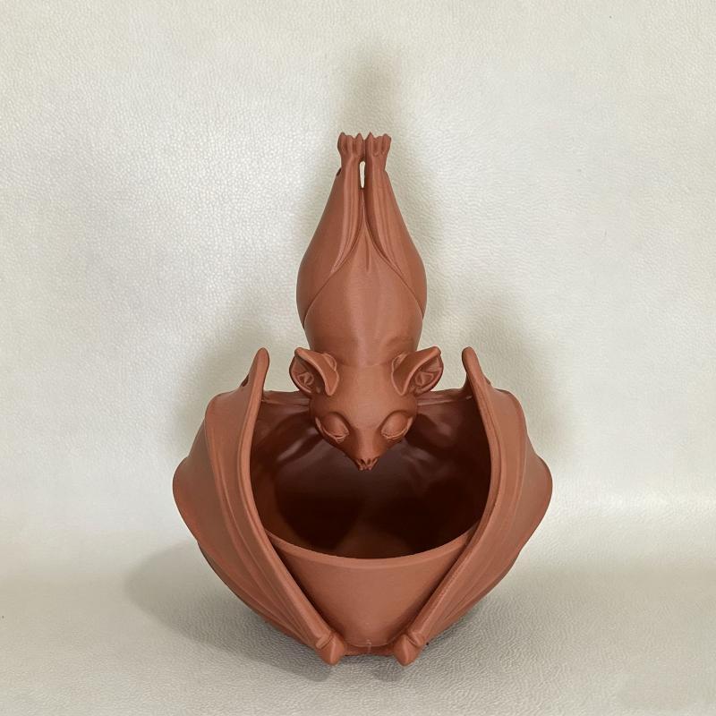 Gothic Style Upside‑Down Bat Owl Hanging Planter, Cute Bat‑Shaped Flower Pot For Succulents & Climbing Plants