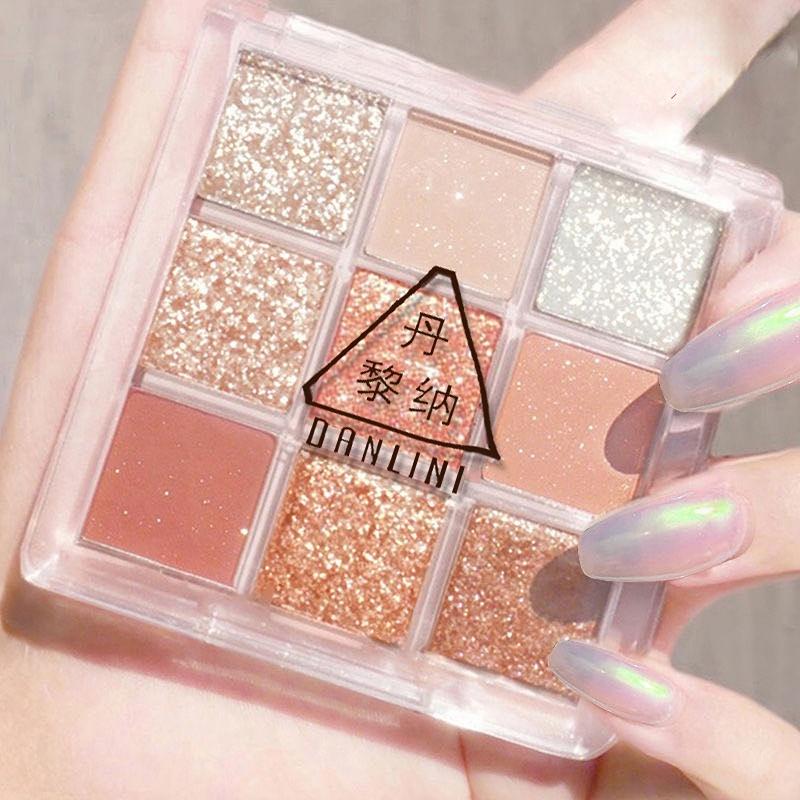 Nine Color Eyeshadow Glitter Pearlescent Waterproof Natural Highlight Brightening Sleeper Silkworm Contouring Eyeshadow Tray Lasting Setting Makeup