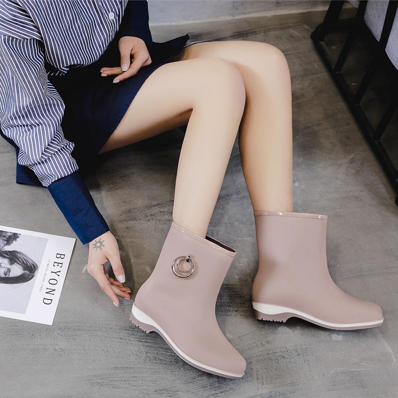 Fashion Elegant Short Women Rubber Boots Ankle Rain Boots Fall Autumn Rain Day Waterproof Woman Shoes 2024 Wse3