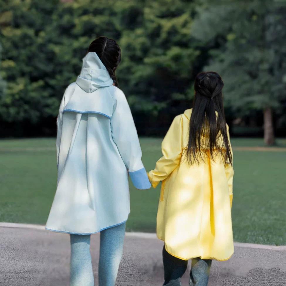 Solid Color Children's Raincoat for Boys and Girls, Kindergarten Kids, Anti-Storm Reflective Rain Poncho, Classic Windbreaker Style with Backpack