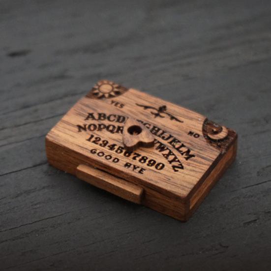 Миниатюрная спиритическая доска с ящиком, винтажная доска Уиджа, алфавитная доска Уиджа с планшеткой для украшений на Хэллоуин