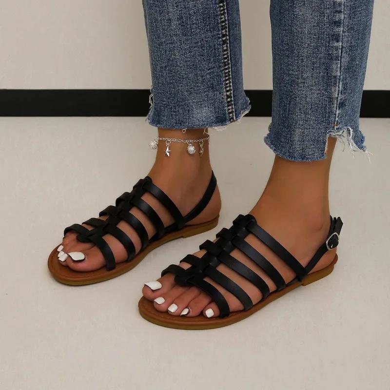 Модная женская обувь 2024 года, горячая распродажа, женские сандалии с пряжкой, осенние римские с открытым носком, простые однотонные, повседневные пляжные сандалии на плоской подошве, большого размера