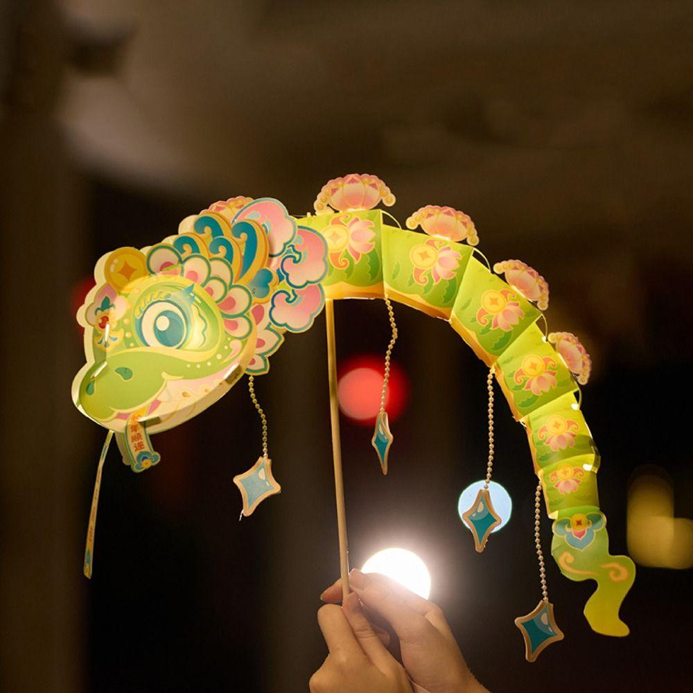Traditional Lucky Dance Snake Lantern Cute New Year Luminous Lantern Good Luck Decoration
