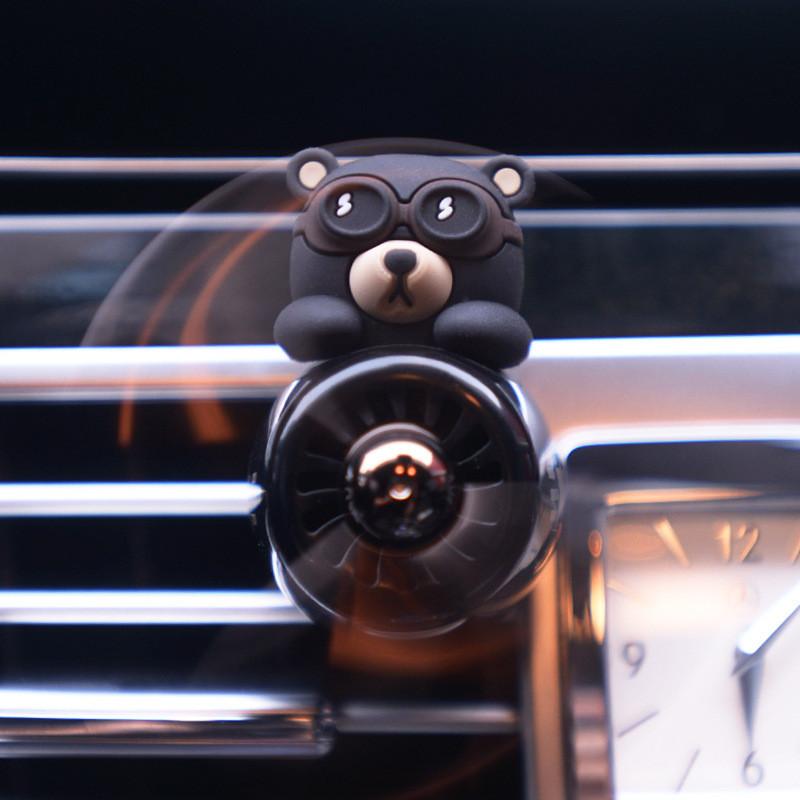 72KM Car Air Freshener Bear Pilot Auto Accessories Interior Perfume Diffuser Rotating Propeller Outlet Fragrance Magnetic