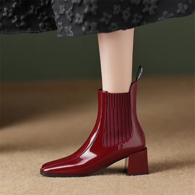 Модные новые осенне-зимние женские ботинки из лакированной кожи, с квадратным носком, модные короткие ботинки ручной работы, ботинки челси на высоком каблуке