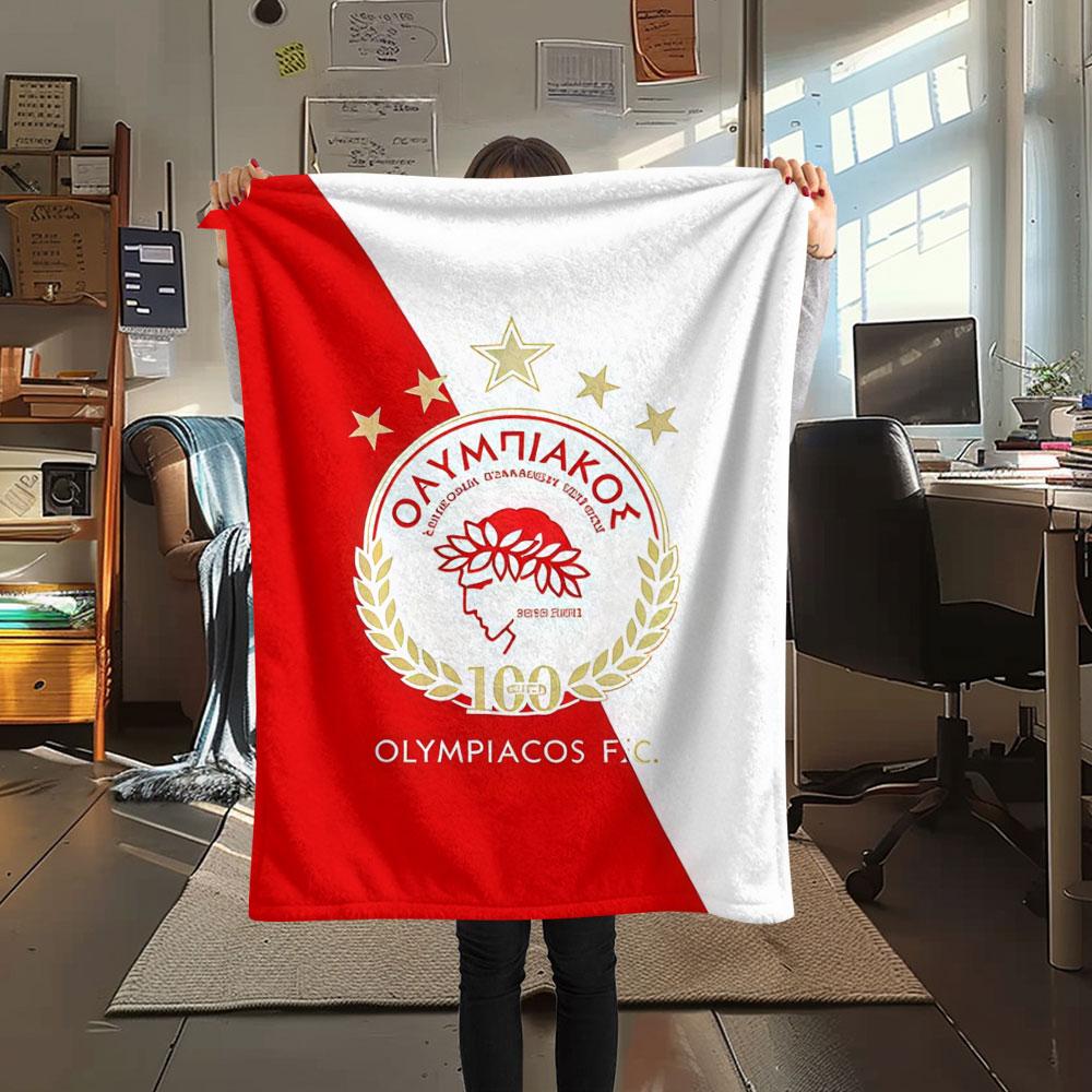 Olympiacos logo FlAannel Blanket, High quality Comfortable for All Seasons, Home Decor, Warmth and Comfort