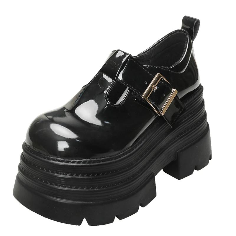 Мода 2025 Женские кожаные туфли на высокой платформе Новые весенние каблуки 8 см Массивные кроссовки Женские на шнуровке с пряжкой Лоферы Обувь для ходьбы Женщина