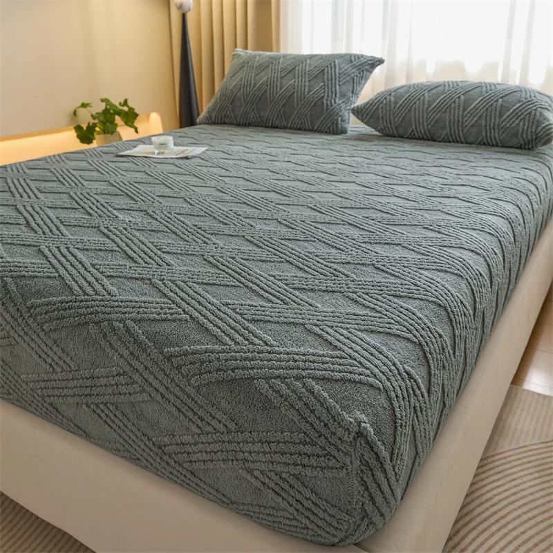 Keep Warm Sheet Bedcover Soft Plush Warm Fitted Sheet with Elastic Band Winter Velvet Mattress Cover Thicken Warmth Bed Cover Bedsheet Bed Linen