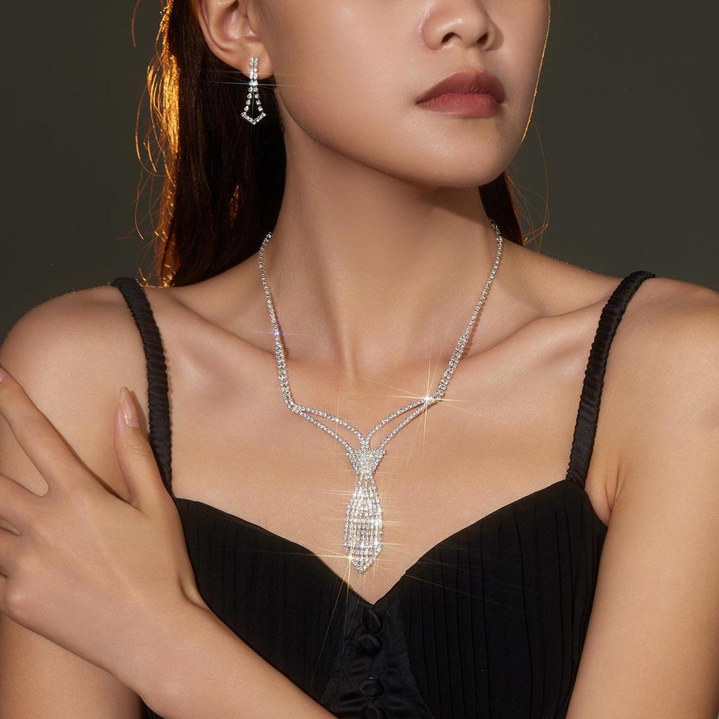 Luxury Bridal Zircon Flower Necklace & Earrings Set - Elegant Wedding Jewelry Accessories