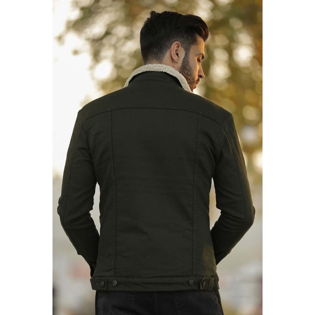 Мужская джинсовая куртка цвета хаки с мехом внутри