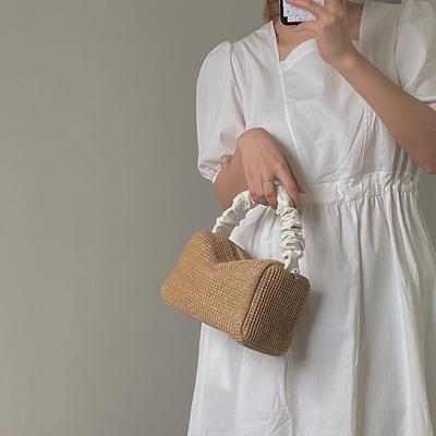 Новые женские соломенные сумки с верхней ручкой, винтажные плиссированные сумки цвета хаки через плечо, летние пляжные квадратные сумки ручной работы для женщин