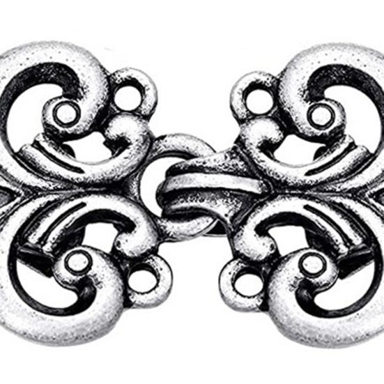 3 Pcs Shawl Collar Clip Buttons Retro Design Sweater Cardigan Clips Electroplated 3 Styles Shawl