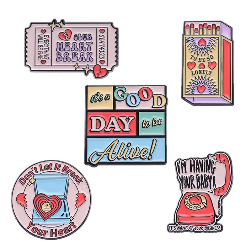 Новый набор эмалевых булавок с героями мультфильмов, Custome, панк, готический скелет, призрак, броши с милым котом, значки на рюкзак, нагрудные украшения, подарок для детей