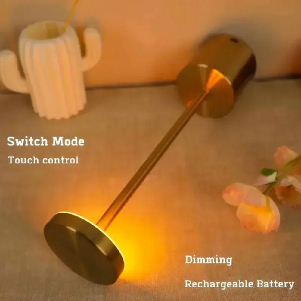 Stepless Dimming Touch Sensor Lamp Three Colors Wireless Reading Lamp Desk Lamp  Club Decoration