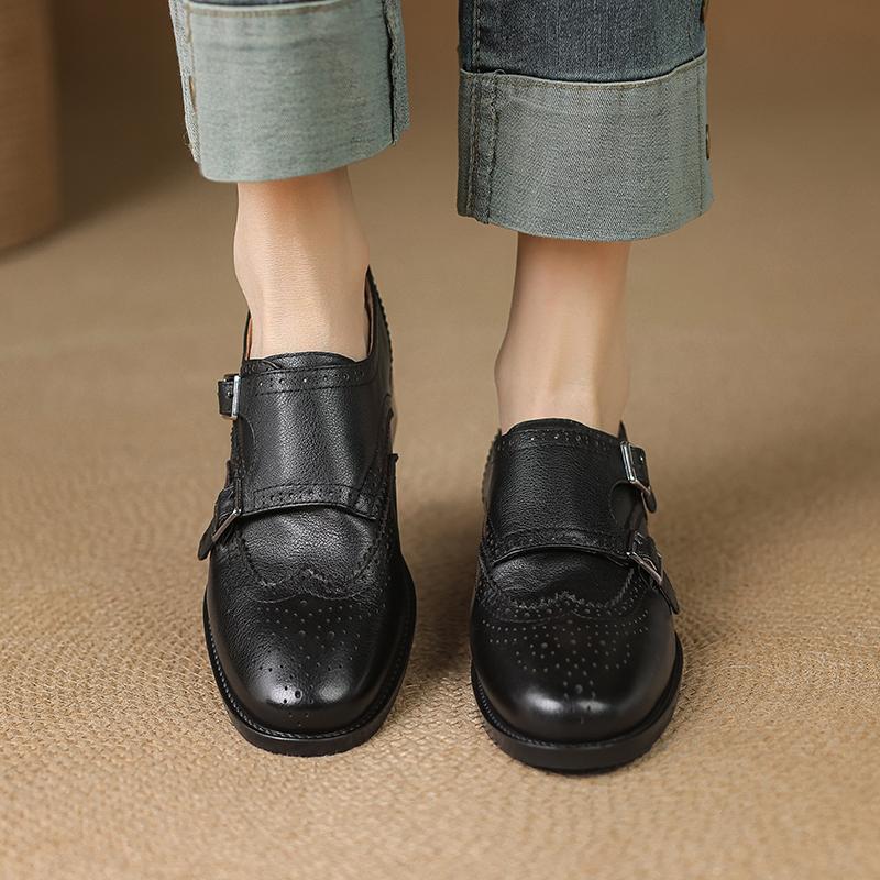 Модная женская обувь Оксфорды на низком каблуке 2025 Весенняя обувь для женщины Натуральная кожа Броги Винтажные лоферы с пряжкой Повседневная черная коричневая обувь для девочек