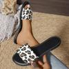 Новые летние женские сандалии с леопардовым принтом, универсальные шлепанцы на плоской подошве, большие размеры, пляжные женские тапочки с круглой головкой, женская обувь