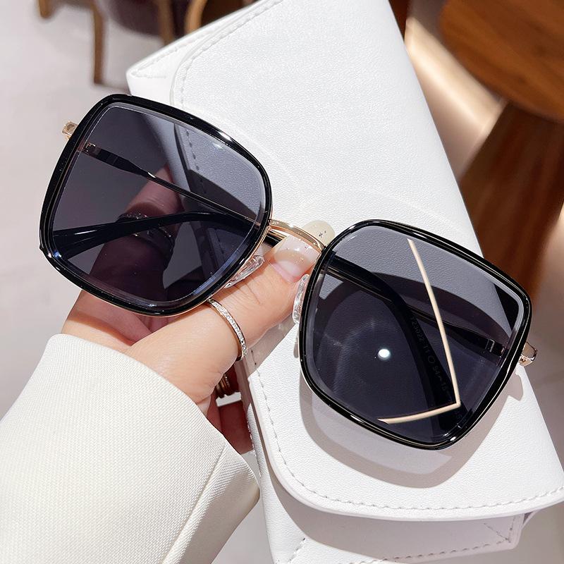 Роскошные квадратные солнцезащитные очки Мужские Женские Унисекс Брендовые Дизайнерские Градиентные Оверсайз Солнцезащитные очки Популярные для активного отдыха, путешествий, вождения