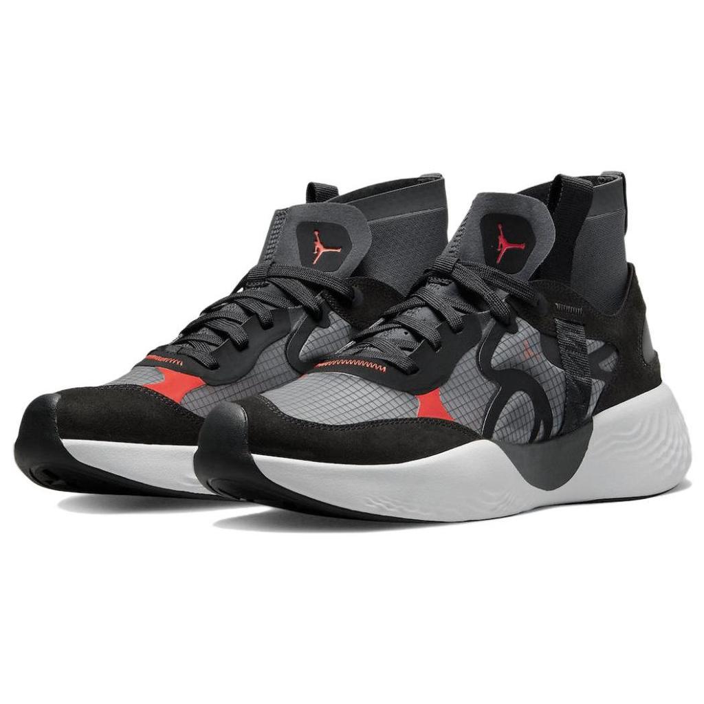 Jordan Delta 3 Mid Black Chile Red DR7614-060