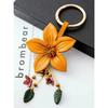 Creative Genuine Leather Flower Keychain Vintage Car Key Ring and Bag Charm