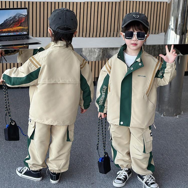Костюмы для мальчиков, красивый спортивный корейский вариант осеннего костюма из двух частей, детская повседневная мода, детская одежда