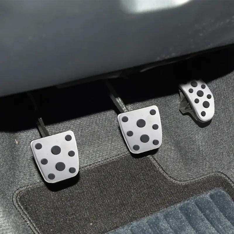 For Toyota Vios 2014+ Vios FS Yaris 2017+ Car Pedals Cover Gas Accelerator Brake Pedal Cover Kit Pad Protector Accessories
