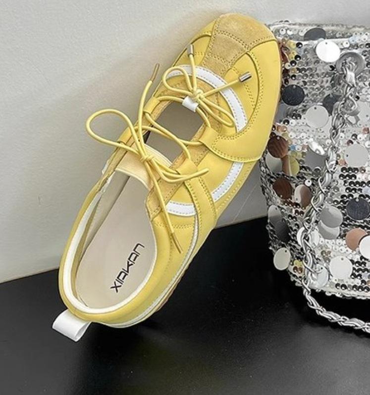 Серебристые туфли Мэри Джейн, повседневные туфли, мягкая подошва, не утомляют ноги, новые модели 2025 года, внутренняя высота увеличивает на 5 см, балетные тренировочные туфли для женщин