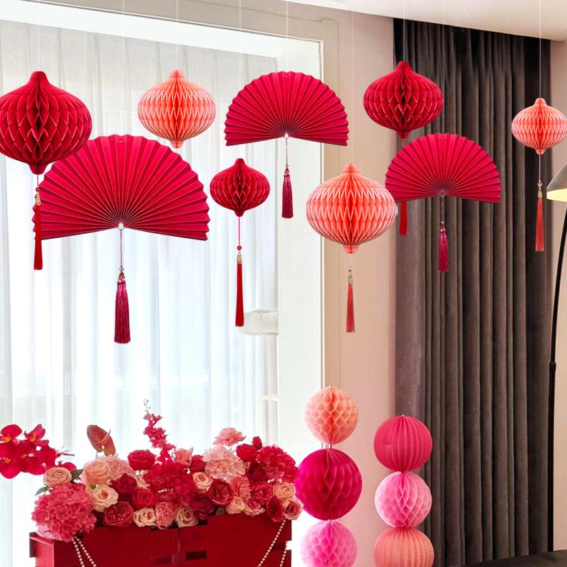 Набор для свадебного декора: Сотовые шары, Складные веера и Подвески «Двойное счастье» для комнаты жениха