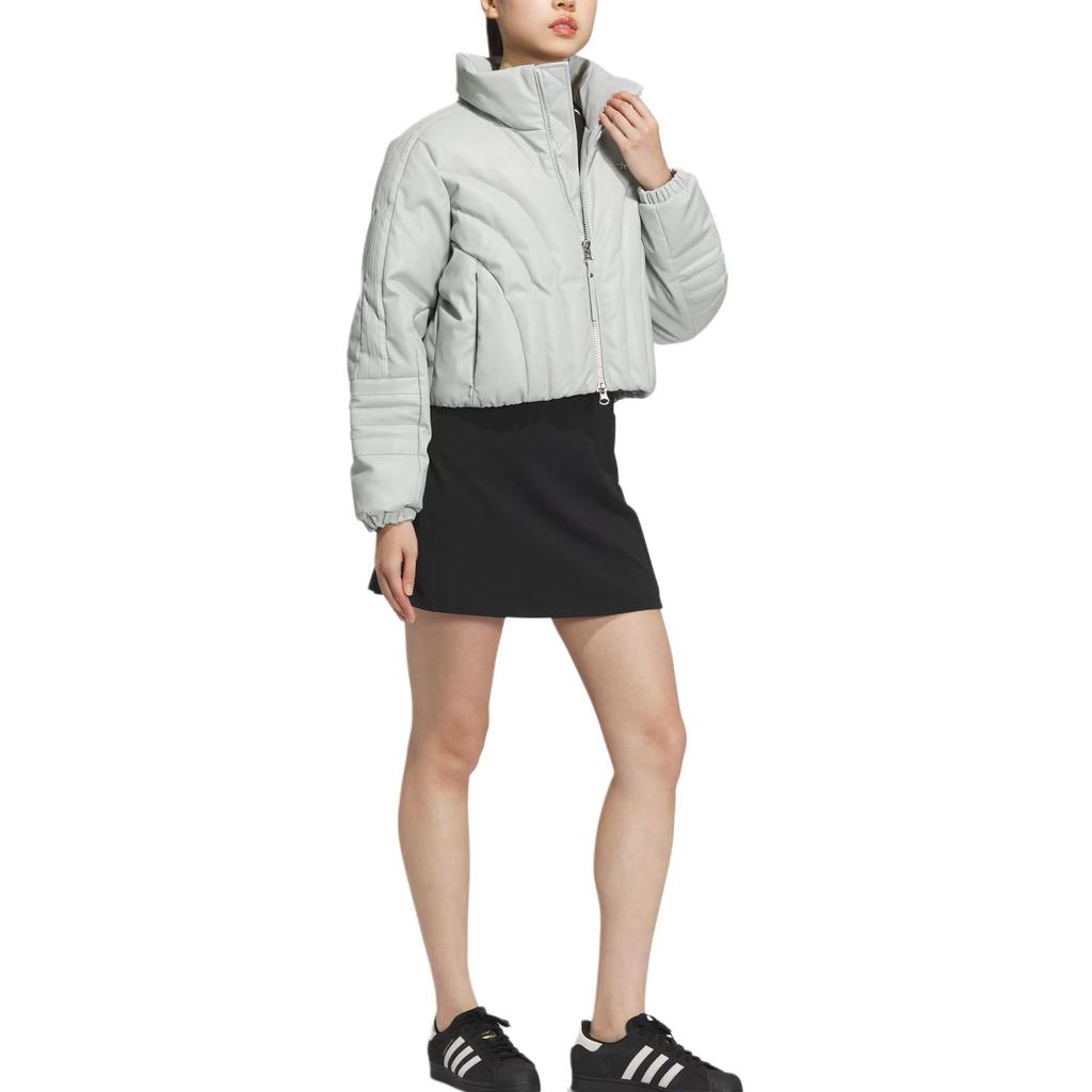 adidas Оригинальная однотонная спортивная теплая куртка с логотипом бренда и воротником-стойкой, пуховик, женские куртки серебристо-серого цвета JD3791