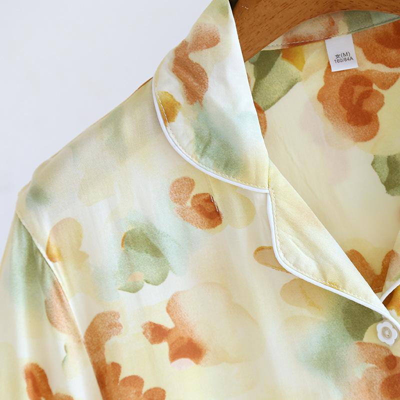 2026 Новый летний женский пижамный комплект, вискозное волокно, шорты с коротким рукавом, комплект из двух предметов, тонкая домашняя ярость с крупным цветочным принтом