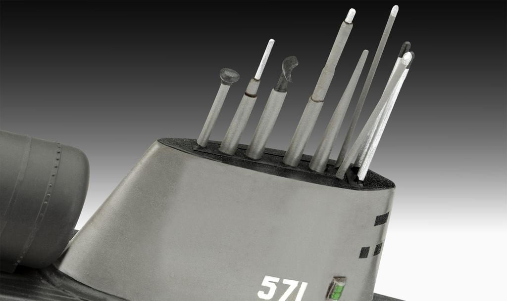 Немецкий пластиковый набор модели Revell масштаба Nautilus 05184 1/305 U.S.S.. (подводная лодка)