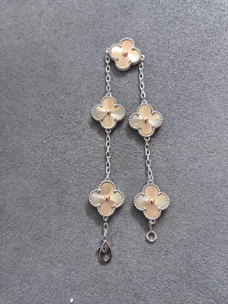 2024 Christmas Edition s925 Silver Four-Leaf Clover Necklace in Rose & White Gold for Women