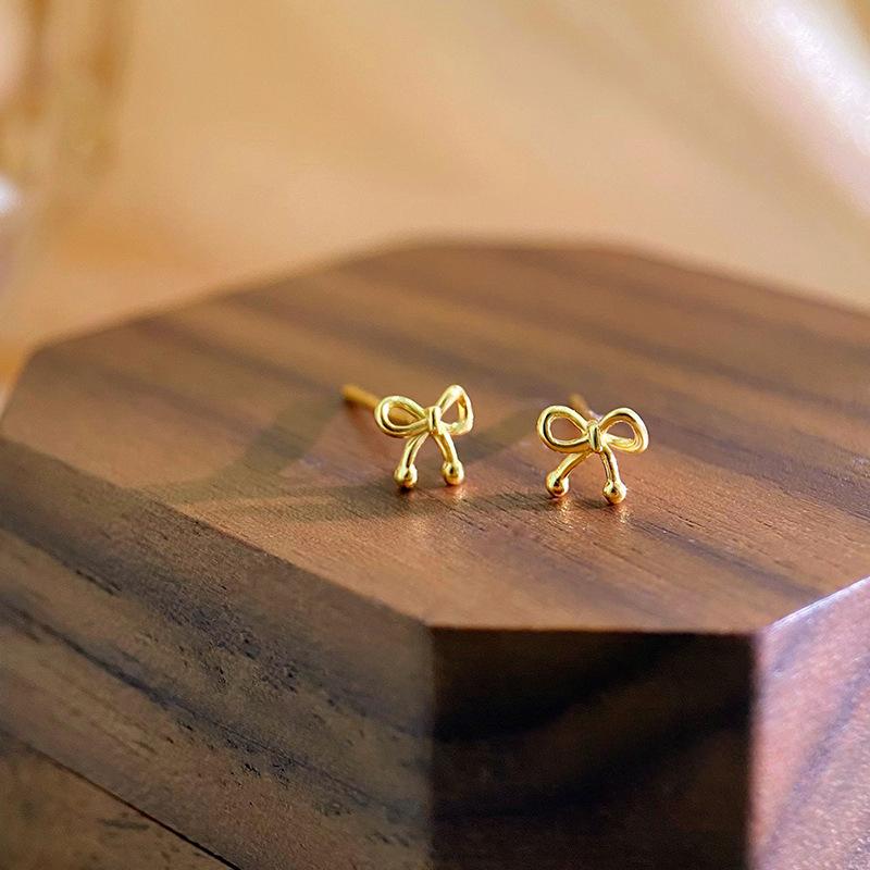 Cute Round Bead Bow Earrings for Women Niche Design New Ear-piercing Student Earrings
