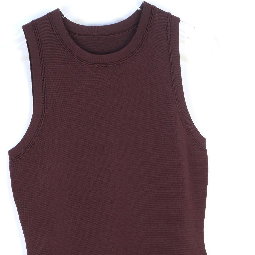 French Elegant Sleeveless Knit Dress - Slim Fit Tassel Hip-Hugging Retro Style for Women, S Family, Spring/Summer Collection.